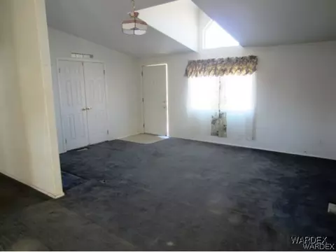 4610 E Monarch Dr, Topock, AZ 86436 photo 5