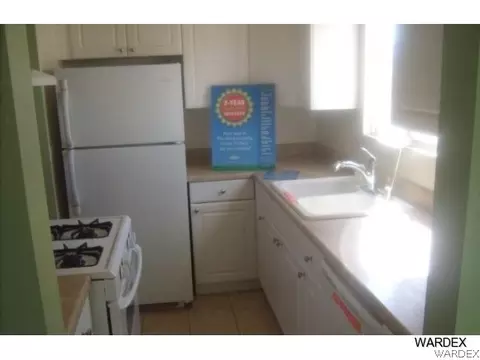 4996 E Tule Dr, Topock, AZ 86436 photo 2