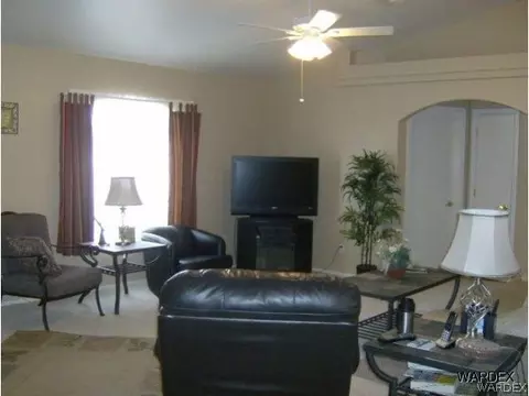 2160 E Mcvicar Ave, Kingman, AZ 86409 photo 2