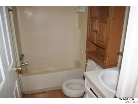 4661 E Park Dr, Topock, AZ 86436 photo 4