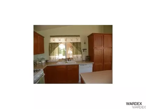 3787 E Ames Ave, Kingman, AZ 86409 photo 9