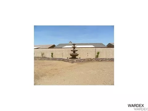 3787 E Ames Ave, Kingman, AZ 86409 photo 3