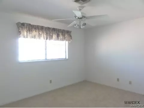 2077 Avalon Ave, Laughlin, NV 89029 photo 15