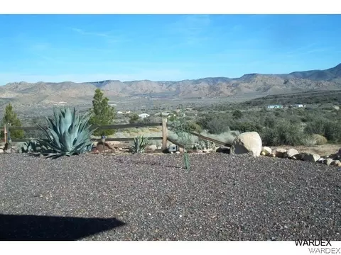 11143 E Tree Line Dr, Hackberry, AZ 86411 photo 6