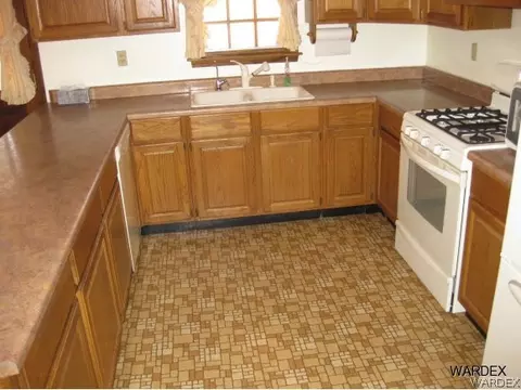 2164 E Quail Run Rd, Kingman, AZ 86409 photo 7