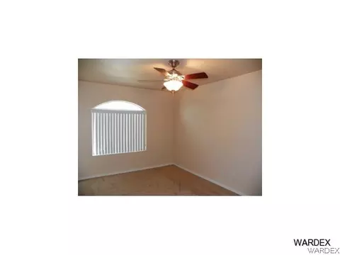 3865 E Ames Ave, Kingman, AZ 86409 photo 4