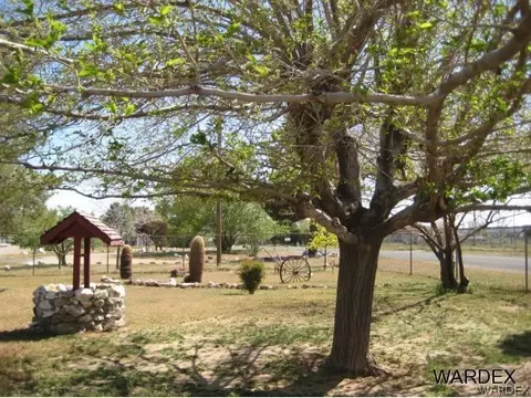 4100 Stardust Rd, Kingman, AZ 86409 photo 2