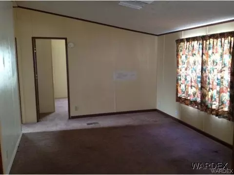 2150 Packard, Kingman, AZ 86409 photo 4