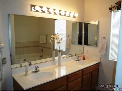 2188 Quail Run Rd, Kingman, AZ 86409 photo 8