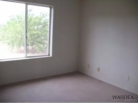 7440 N Superstition Dr, Kingman, AZ 86401 photo 8