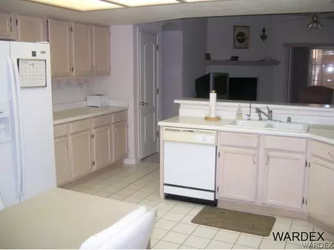 3858 E Packard Ave, Kingman, AZ 86409 photo 6