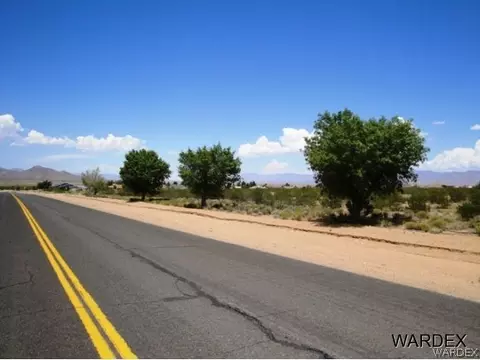 7120 E Concho Dr, Kingman, AZ 86401 photo 5