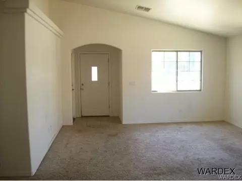 3227 E Packard Ave, Kingman, AZ 86409 photo 2