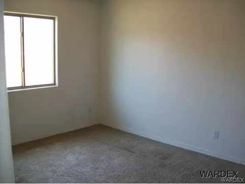 3227 E Packard Ave, Kingman, AZ 86409 photo 9