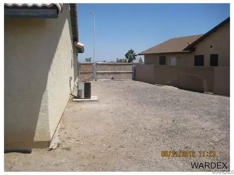 1041 Earl Ct, Needles, CA 92363 photo 11