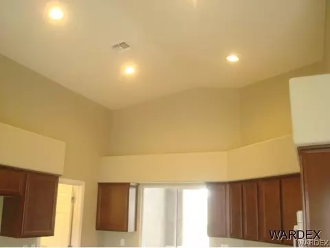 3961 E Ames, Kingman, AZ 86401 photo 9