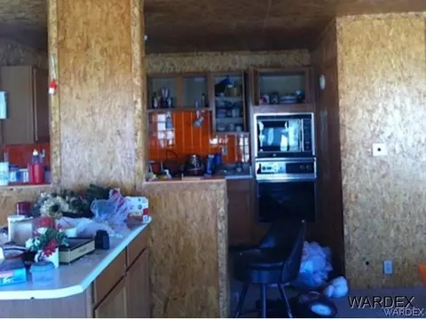 30022 Haystack, Meadview, AZ 86444 photo 3