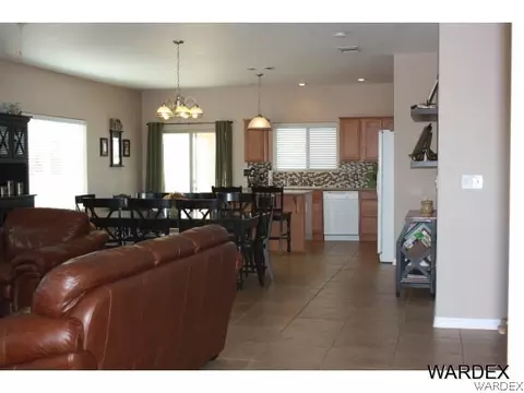 7265 E Stoneaxe Dr, Kingman, AZ 86401 photo 6