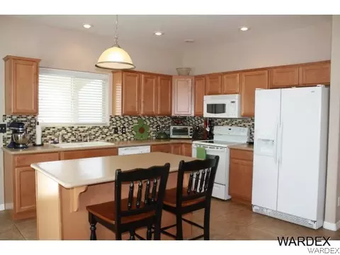 7265 E Stoneaxe Dr, Kingman, AZ 86401 photo 5