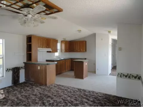 4295 N Eagle Dr, Kingman, AZ 86409 photo 3