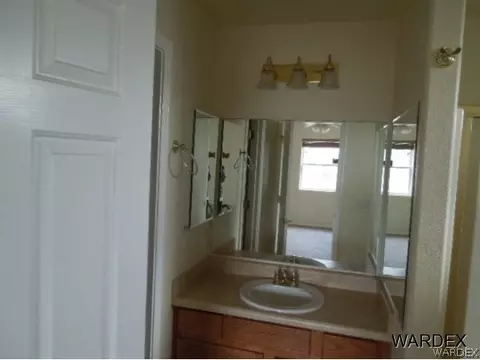 2540 E Hearne, Kingman, AZ 86409 photo 15
