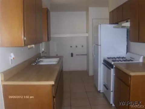 3515 Shaeffer Ave, Kingman, AZ 86409 photo 2