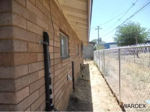 4094 Thompson Ave, Kingman, AZ 86409 photo 10