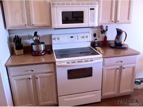 3310 E Ames Ave, Kingman, AZ 86409 photo 5