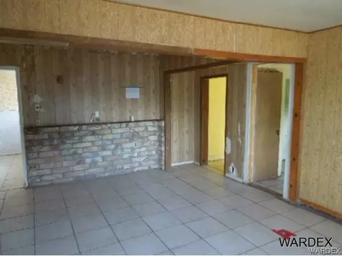 3570 E Cardinal Ln, Kingman, AZ 86409 photo 10