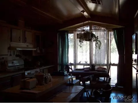 2380 E Leroy Ave, Kingman, AZ 86409 photo 2