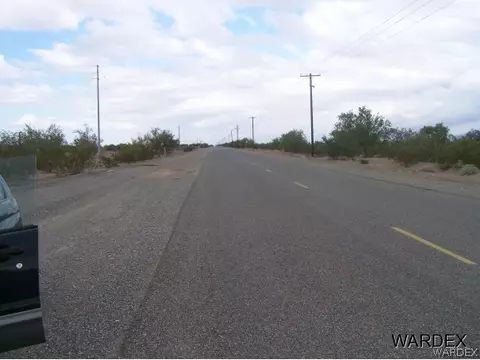 39882 S Mcvay Rd, Bouse, AZ 85325 photo 4