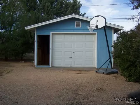 3085 E Packard Ave, Kingman, AZ 86409 photo 11