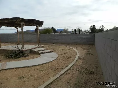 3978 E Snavely Ave, Kingman, AZ 86401 photo 4