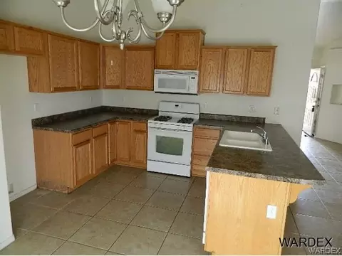 3978 E Snavely Ave, Kingman, AZ 86401 photo 7
