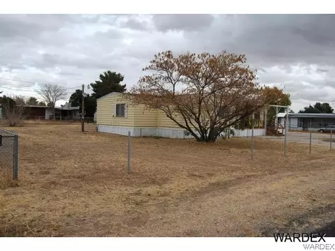 1315 E Ames Ave, Kingman, AZ 86409 photo 2