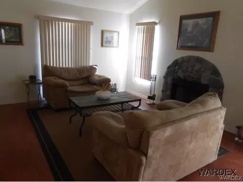 9224 E Dally Dr, Kingman, AZ 86401 photo 3