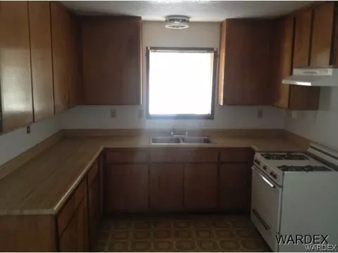 2940 E Devlin Ave, Kingman, AZ 86409 photo 7