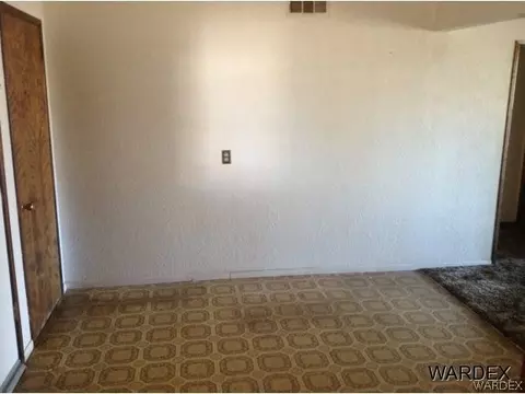 2940 E Devlin Ave, Kingman, AZ 86409 photo 8