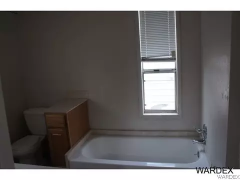 522 Quivera St, Needles, CA 92363 photo 10