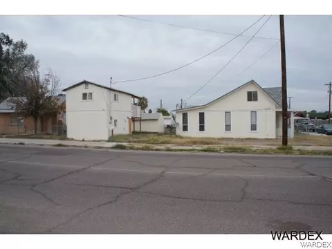 522 Quivera St, Needles, CA 92363 photo 2