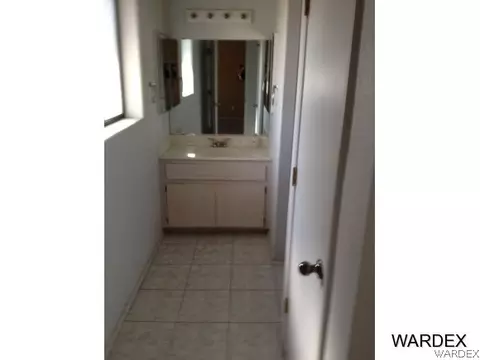 2115 E Suffock Ave, Kingman, AZ 86409 photo 9