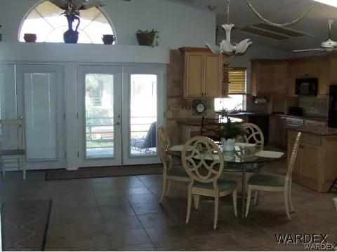 8866 Apache Loop, Parker, AZ 85344 photo 2