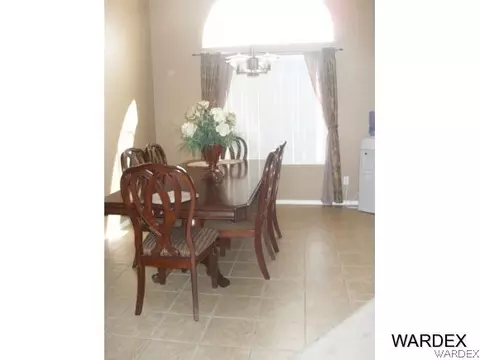 3937 E Ames Ave, Kingman, AZ 86409 photo 3