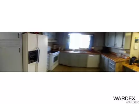 1401 E Ruby Ct, Fort Mohave, AZ 86426 photo 9