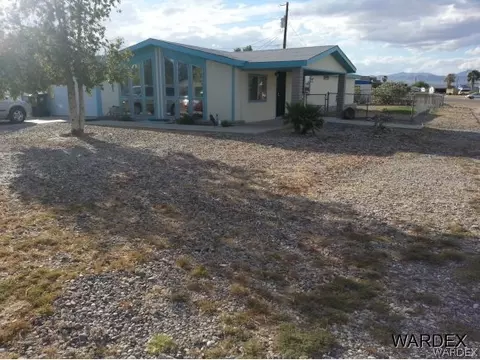 1401 E Ruby Ct, Fort Mohave, AZ 86426 photo 1