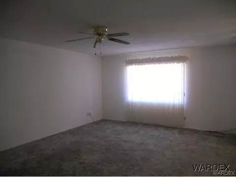 4038 Shadow Crest Rd, Kingman, AZ 86409 photo 2