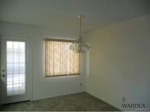 4038 Shadow Crest Rd, Kingman, AZ 86409 photo 4