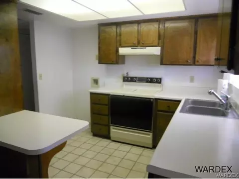 4038 Shadow Crest Rd, Kingman, AZ 86409 photo 3