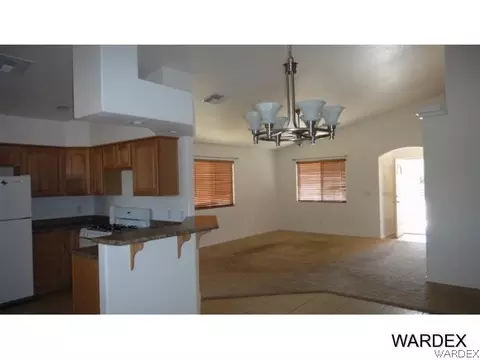 3223 E Packard Ave, Kingman, AZ 86409 photo 7