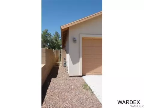 3223 E Packard Ave, Kingman, AZ 86409 photo 2